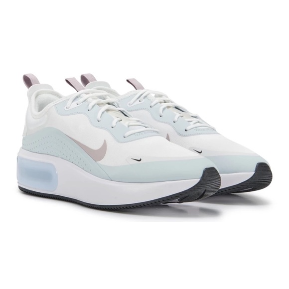 NWT NIKE Air Max Dia Women’s size 7